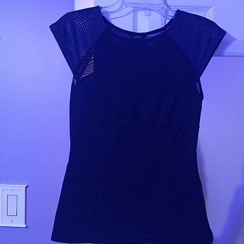 Guess black top